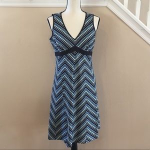 Ann Taylor Loft | Chevron Navy Blue A line dress